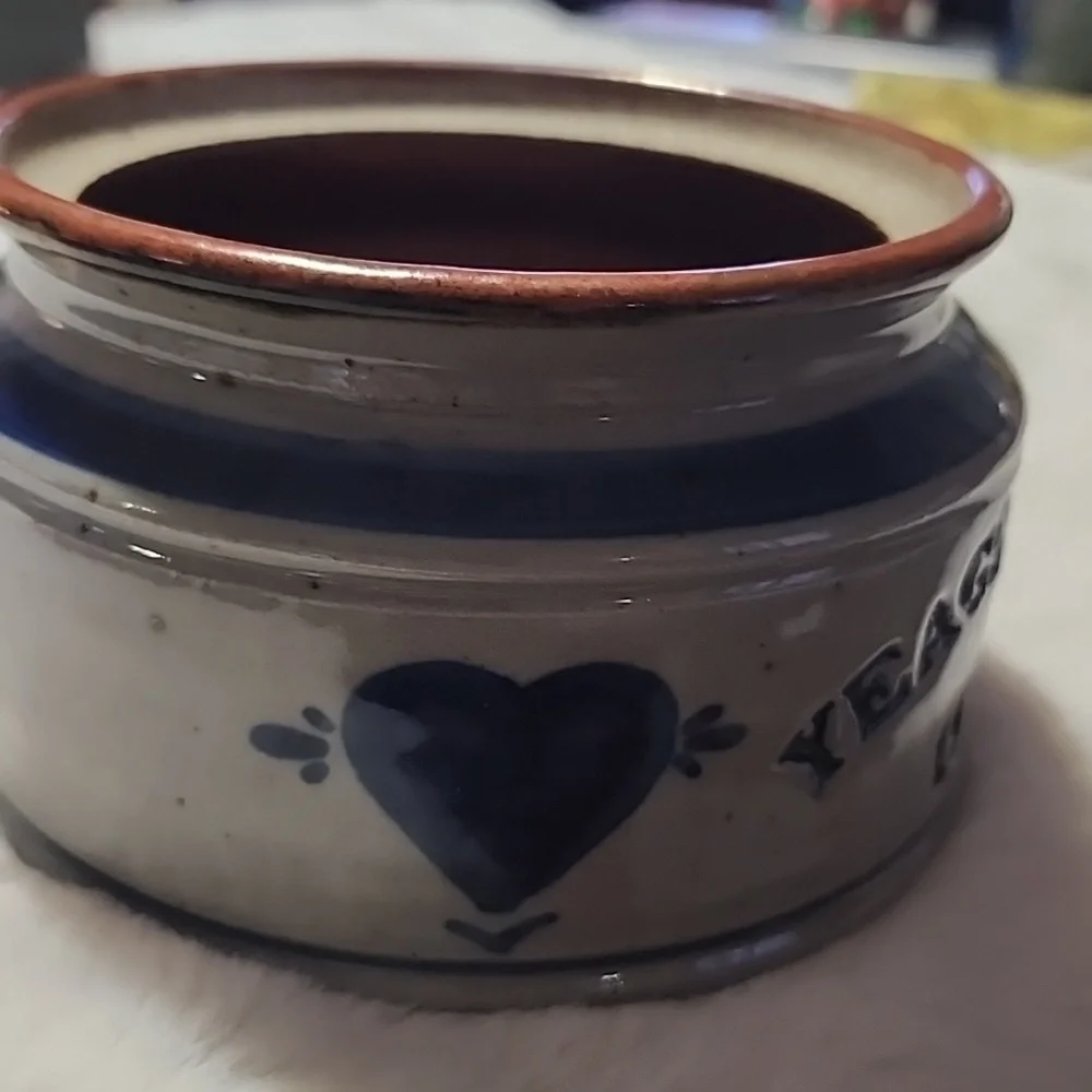 ESSIG VINTAGE  SALT GLAZED  POTTERY.  YEAGERTOWN  1998. - Picture 2 of 7